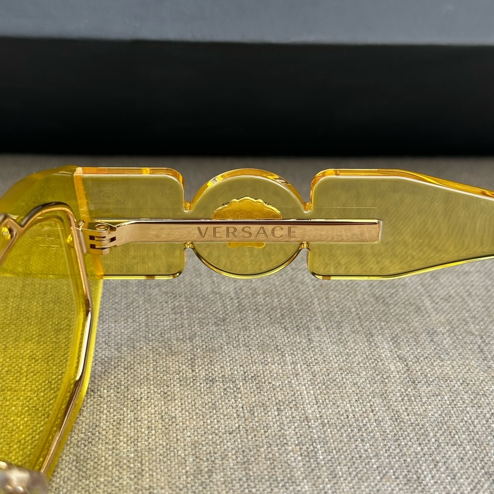 VERSACE BIGGIE SUNGLASSES - Picture 9 of 11